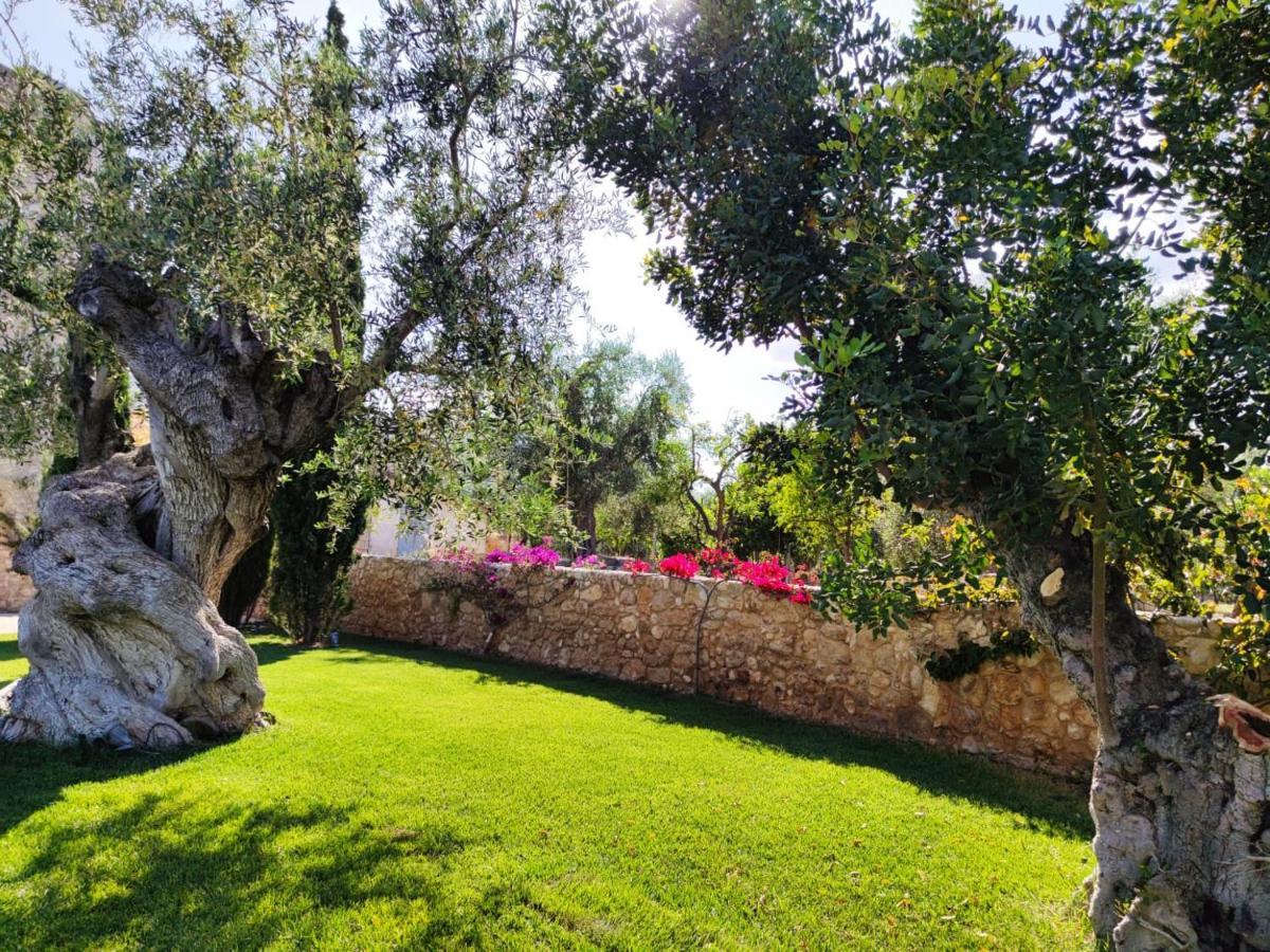 Hotel Torre Santamaria Resort Mattinata Exterior photo